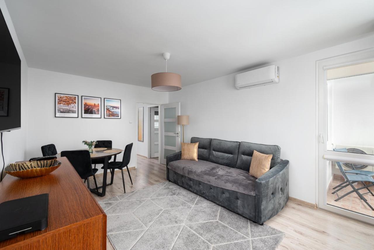 9Th Floor City View Apartment Varşova Dış mekan fotoğraf
